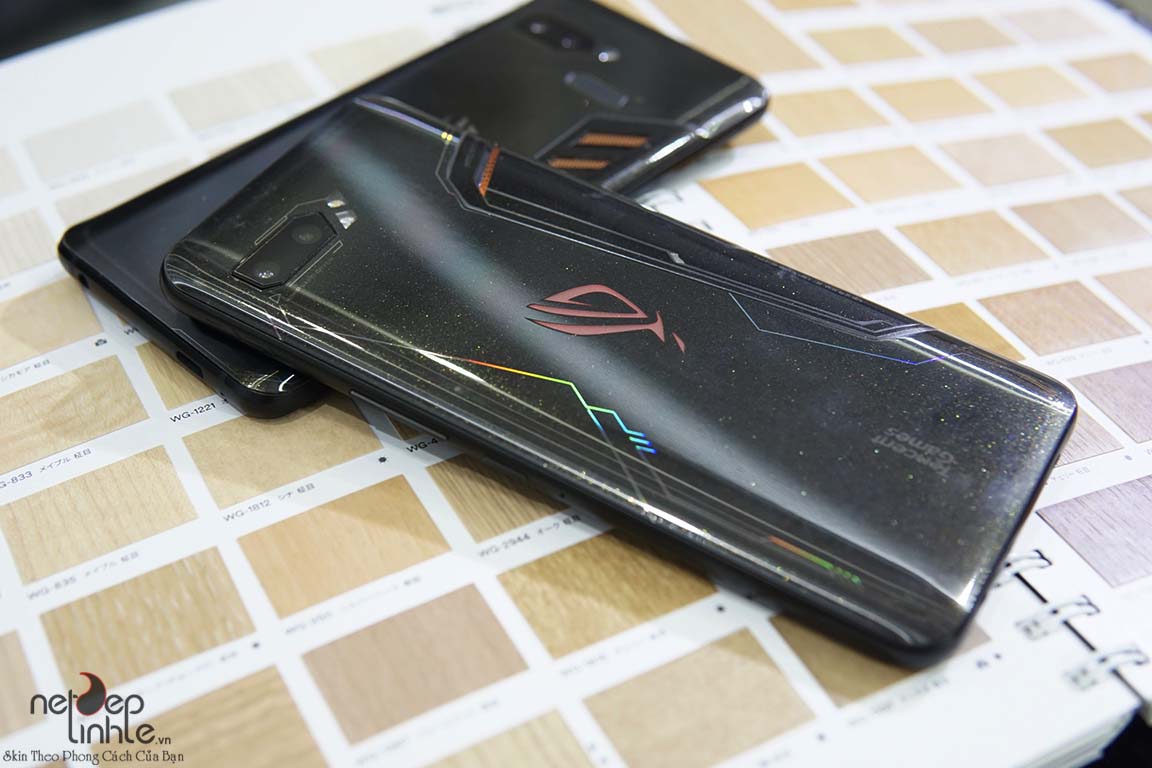 Dán film PPF mặt lưng Rog Phone