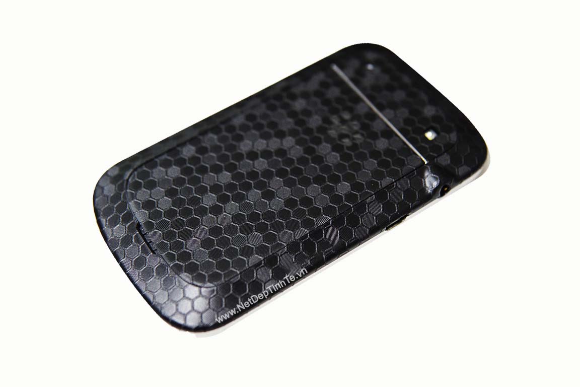 Skin-film-3M-dien-thoai-BlackBerry-9900-F24-200k (4) Skin film 3M điện thoại BlackBerry 9900