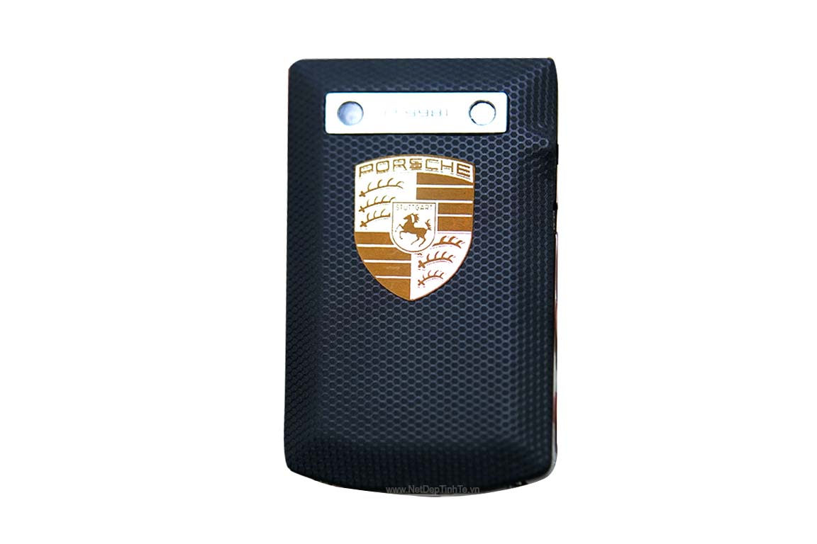 Skin-film-3M-dien-thoai-BlackBerry-9983-F2-dan-logo-Porsche-230k (1) Skin film 3M điện thoại Blackberry Porsche Design P'9983
