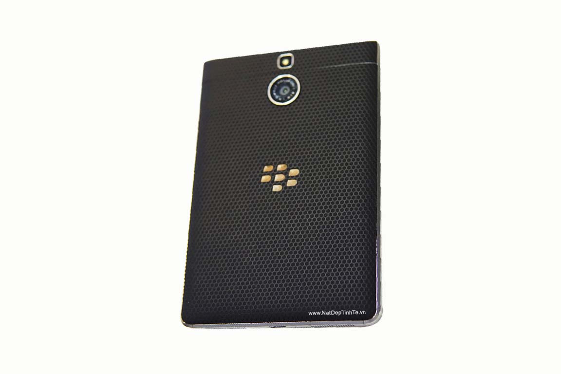 Skin-film-3M-dien-thoai-Passport-Silver-F2-200k (2) Skin film 3M điện thoại Blackberry Passport Silver