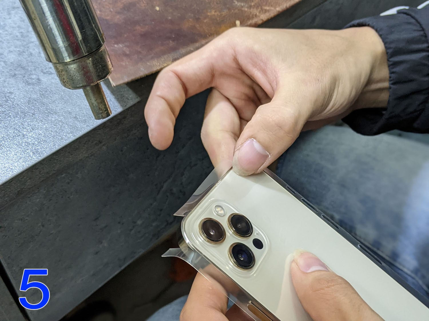 dán ppf điện thoại iPhone 12 pro max