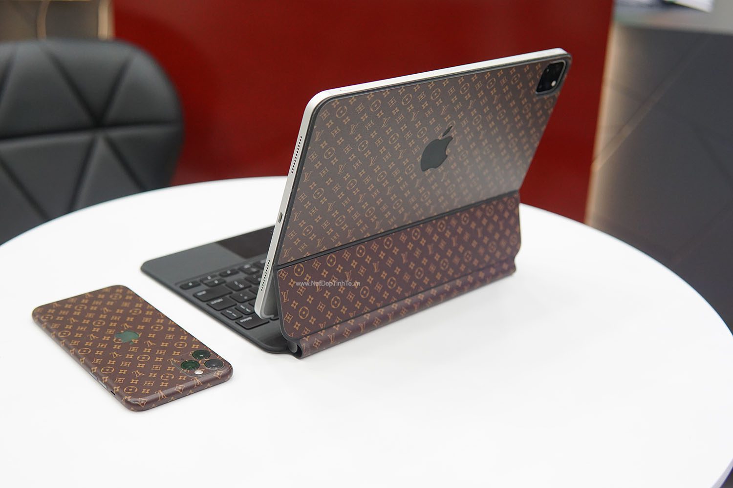 Mieng-dan-skin-3M-case-iPad-in-LV-400k (6)