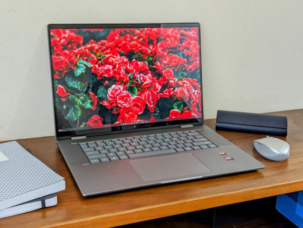 dán màn hình laptop HP envy