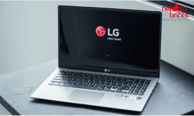 Lợi ích của việc dán màn hình LG: Bảo vệ và thẩm mỹ