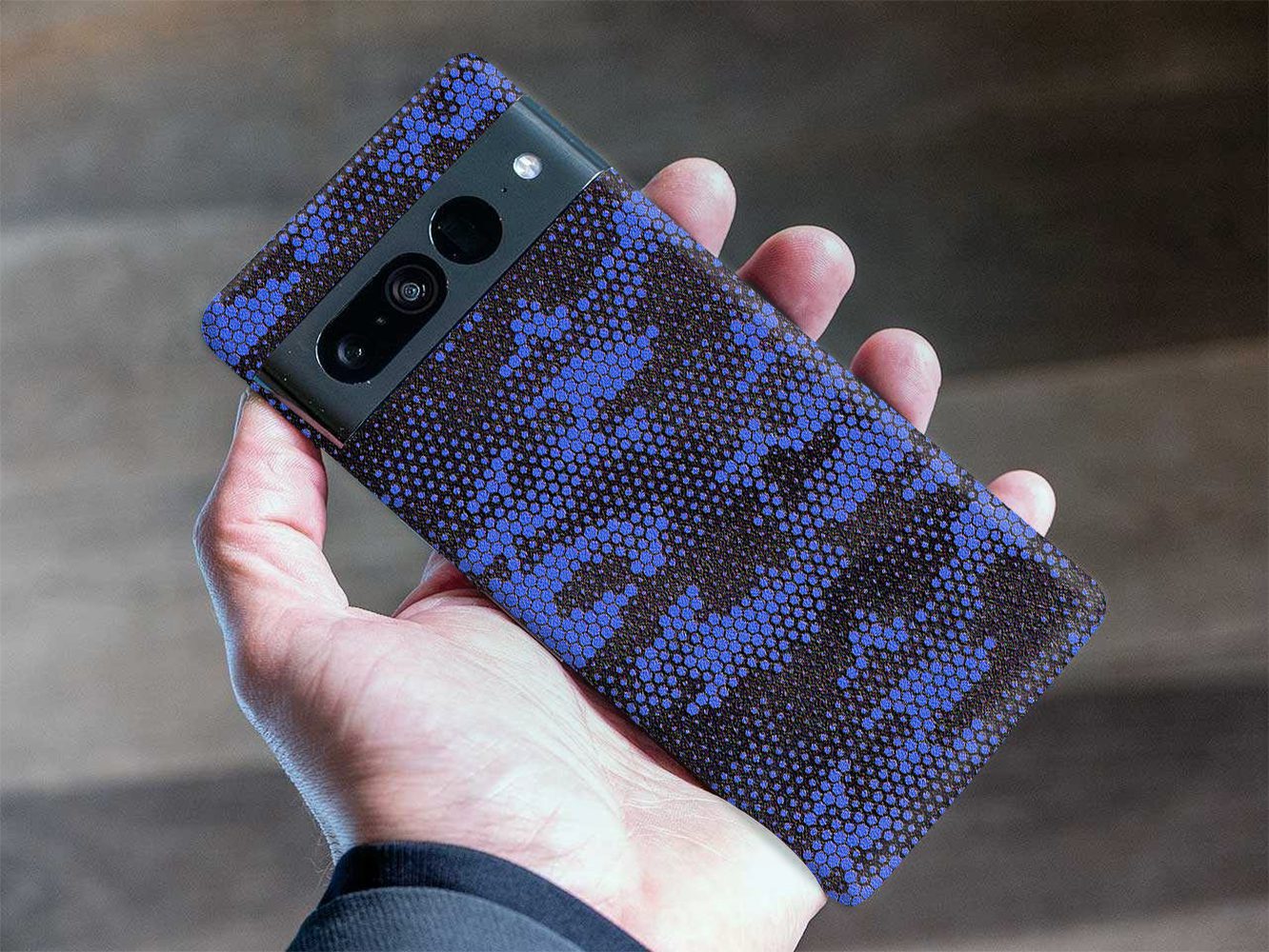 mieng-dan-skin-pixel-7-pro-F102(2)