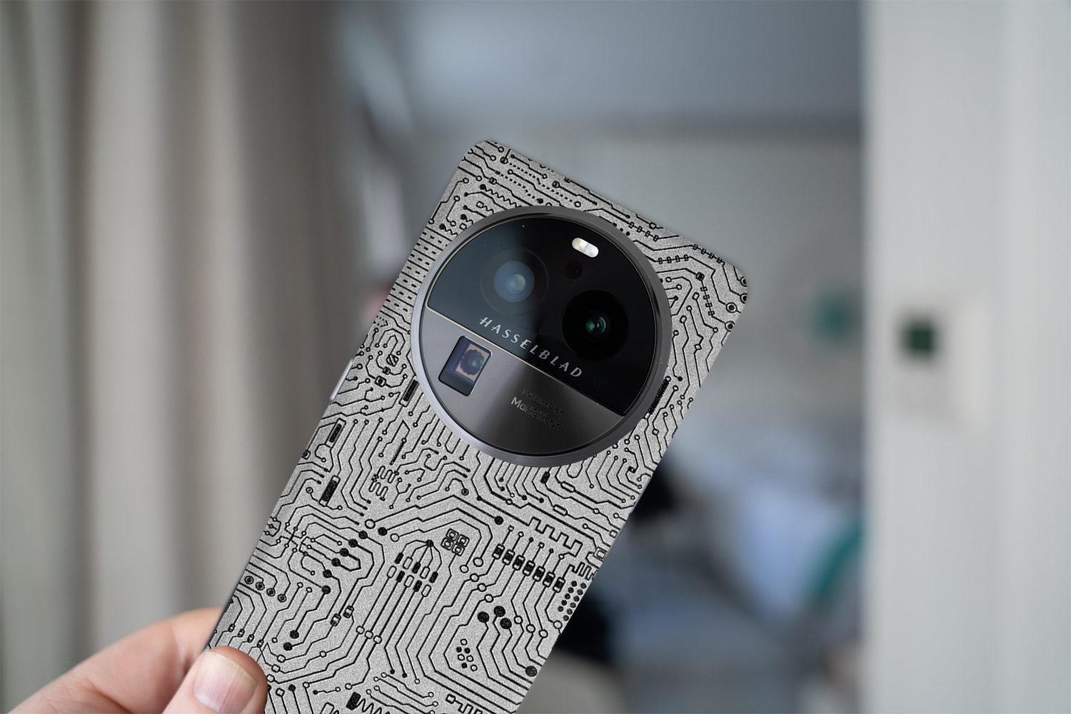 mieng-dan-skin-dien-thoai-oppo-find-x6-pro-F129(2)