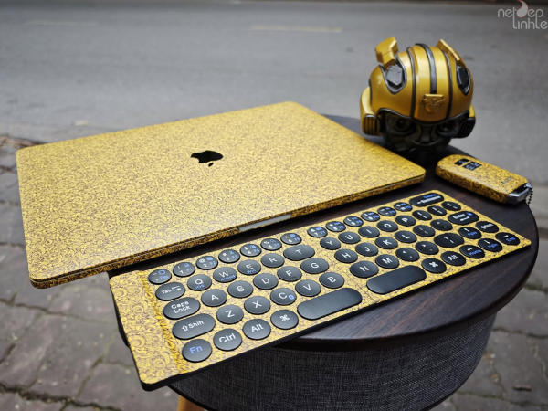 Dán skin MacBook